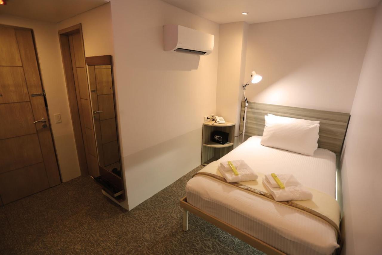 מונטינלופה 1010 Hotel מראה חיצוני תמונה