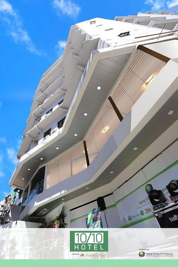 מונטינלופה 1010 Hotel מראה חיצוני תמונה